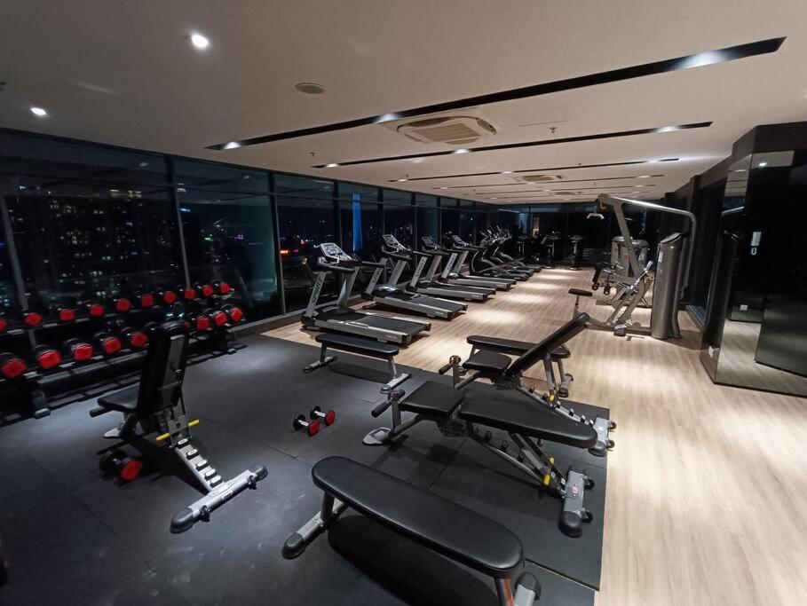 Ferienwohnung Cl 27A Insta Klcc View & Infinity Pool View Kuala Lumpur Exterior foto