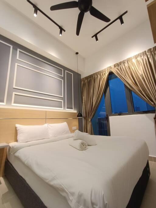 Ferienwohnung Cl 27A Insta Klcc View & Infinity Pool View Kuala Lumpur Exterior foto