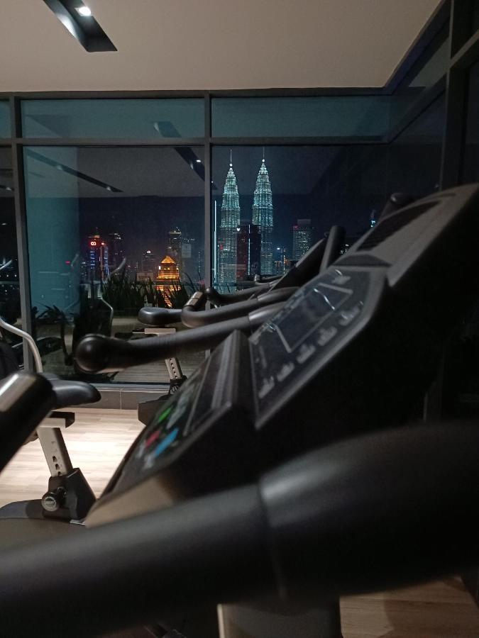 Ferienwohnung Cl 27A Insta Klcc View & Infinity Pool View Kuala Lumpur Exterior foto